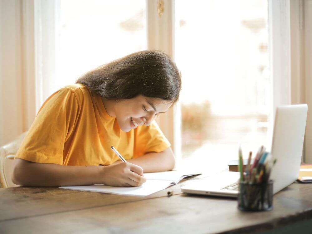 Como a Atividade Física Pode Ajudar o Estudante: 7 Benefícios Incríveis